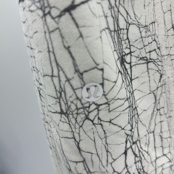 Lululemon Warm‎ Down Jogger *7/8 Length in Thread Dye White Black Sz 10 - Picture 5 of 6